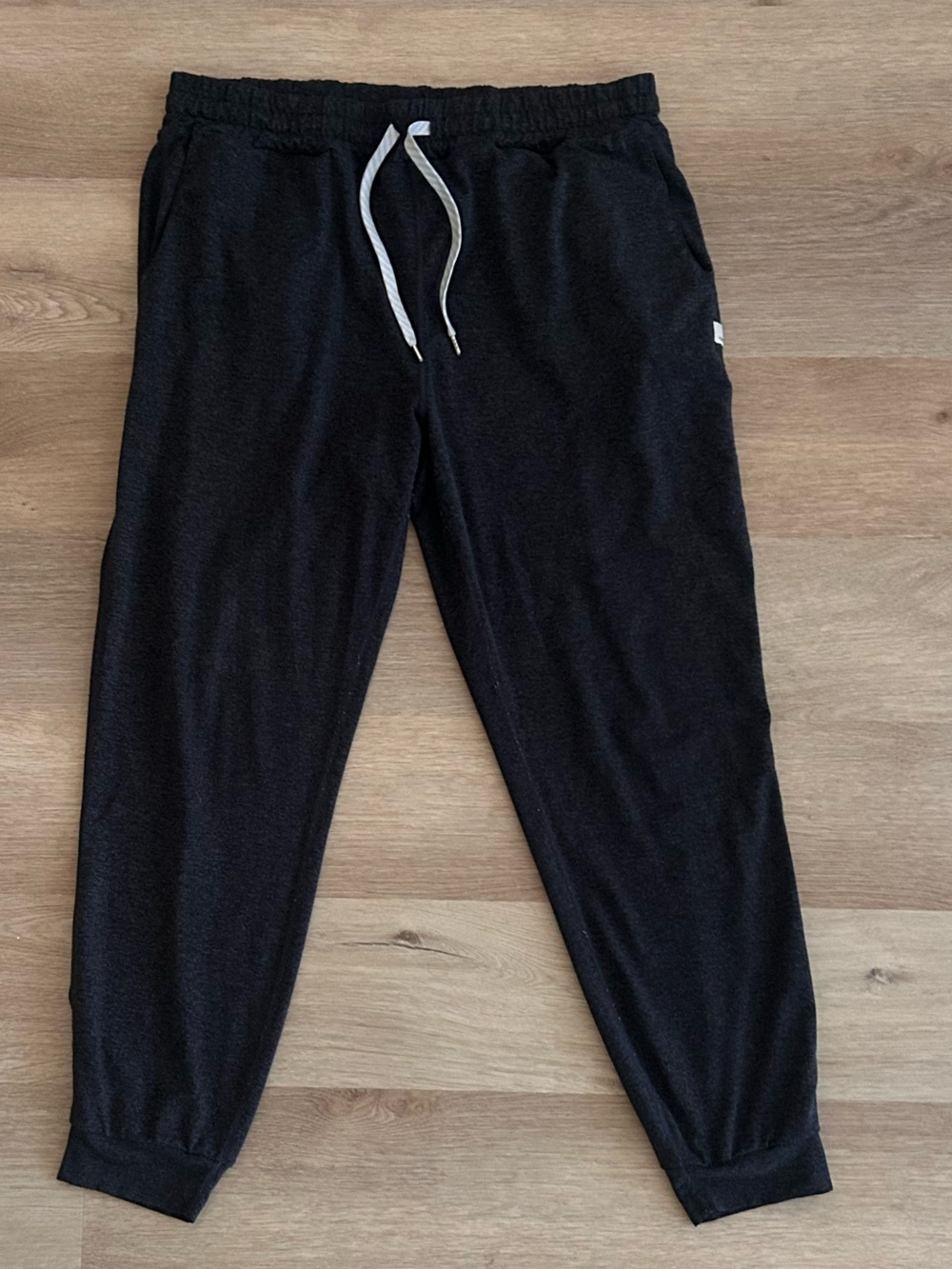 Vuori Performance Jogger charcoal Heathered Sweatpants size L